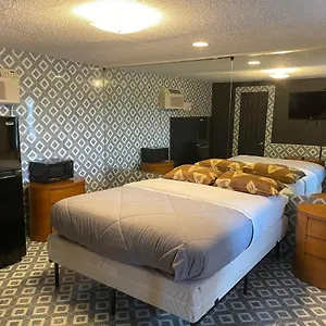 https://carole-motel.top-hotels-in-savannah.com